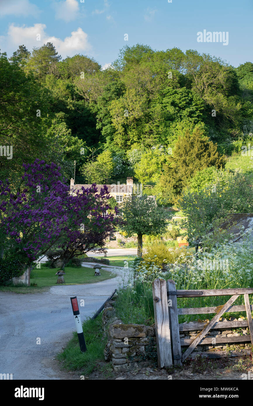 English village spring springtime hi-res stock photography and images ...