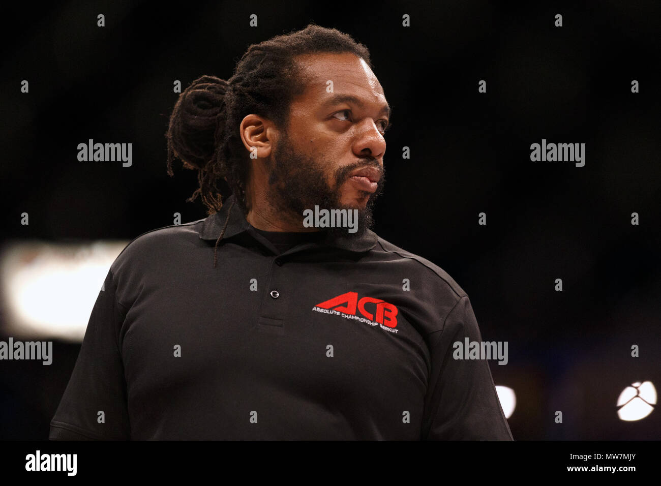 Herb Dean, Mixed Martial Arts referee Stock Photo Alamy