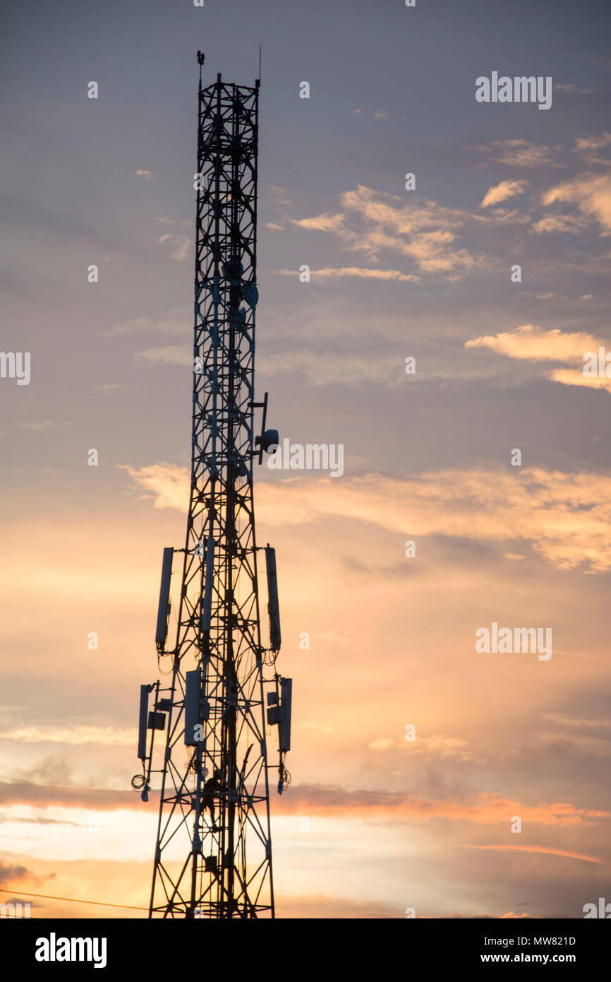 Mobile access tower hi-res stock photography and images - Alamy