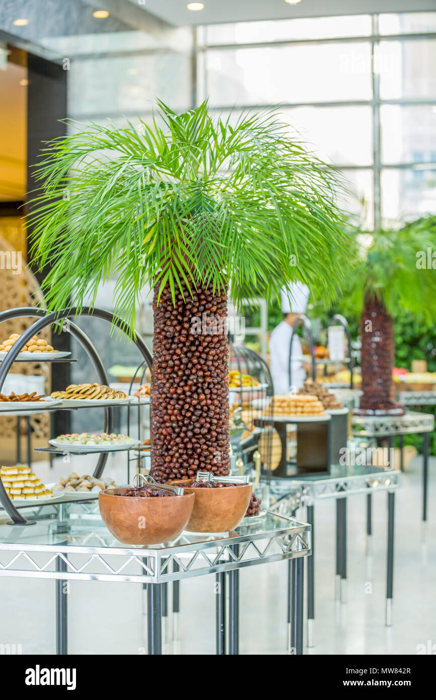 Date palm trees dubai hires stock photography and images Alamy