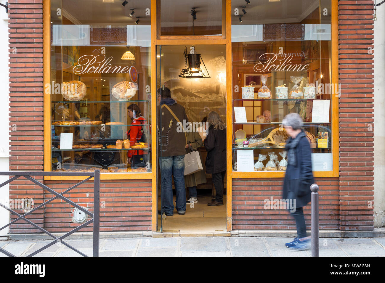 Ever popular Boulangerie Poilane in Saint Germain des Pres, Paris, France Stock Photo