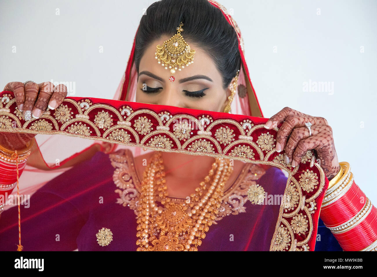 Pakistani & Indian bride wedding style showing bridal dress Stock Photo
