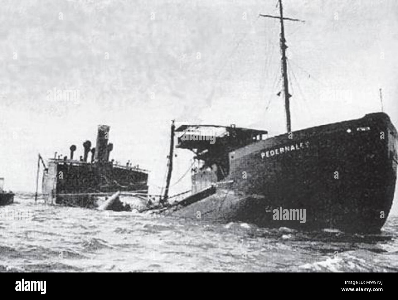 . Español: Buque petrolero Pedernales. El 16 de Febrero de 1942 un convoy de buques tanqueros petroleros que salía del Lago de Maracaibo con destino a las refinerías de Aruba y Curazao fue atacado por un grupo de submarinos alemanes. Esa madrugada fueron torpedeados el Pedernales, el Monagas, el Tía Juana, el Arkansa, entre otros. Varios venezolanos murieron, entre ellos cinco tripulantes del Monagas. Todo era parte de un plan de la Alemania Nazi para evitar el aporte petrolero venezolano a los aliados durante la Segunda Guerra Mundial. 1942. Unknown 104 Buque petrolero Pedernales 1942 000 Stock Photo