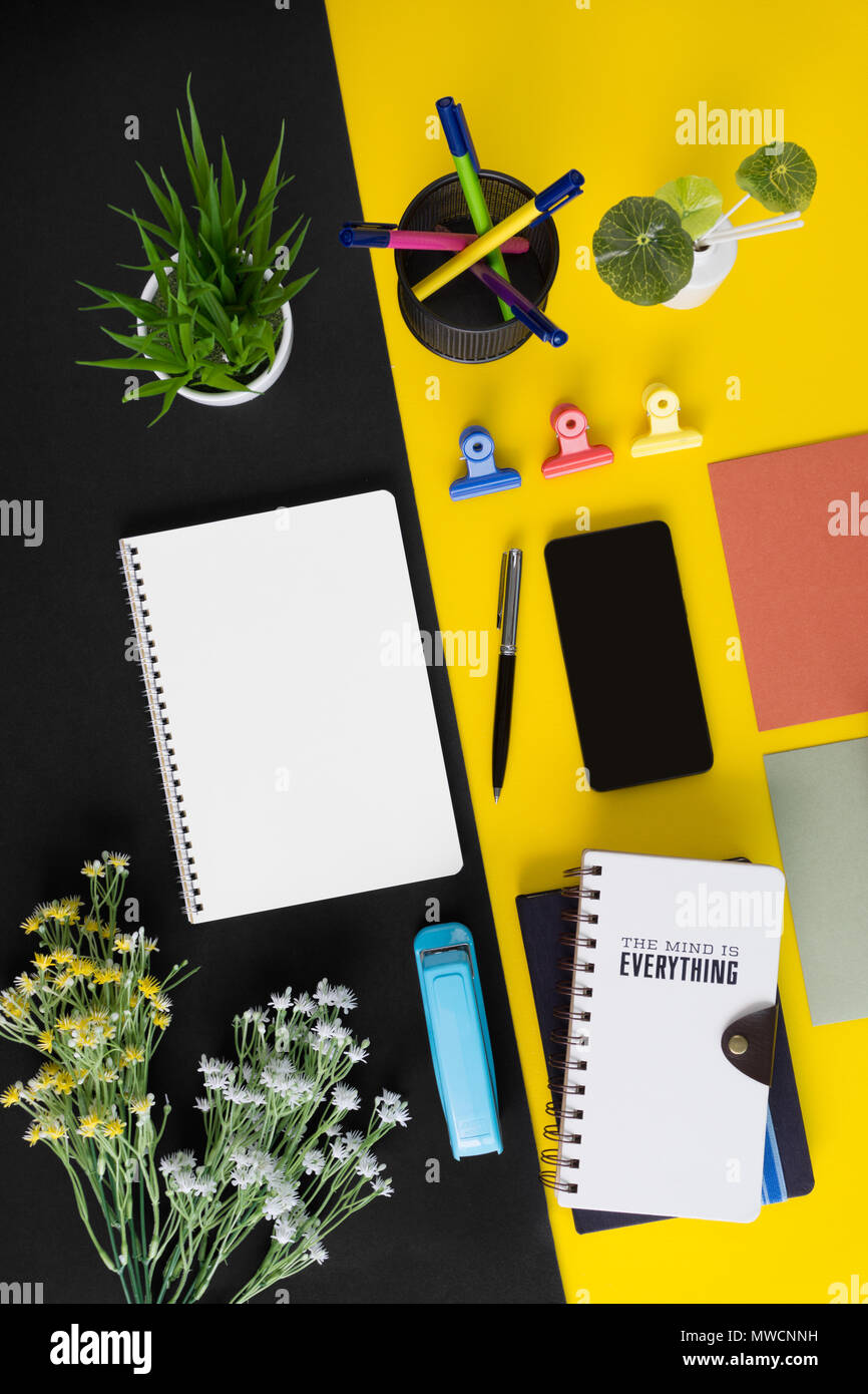 Stationery items hires stock photography and images Alamy