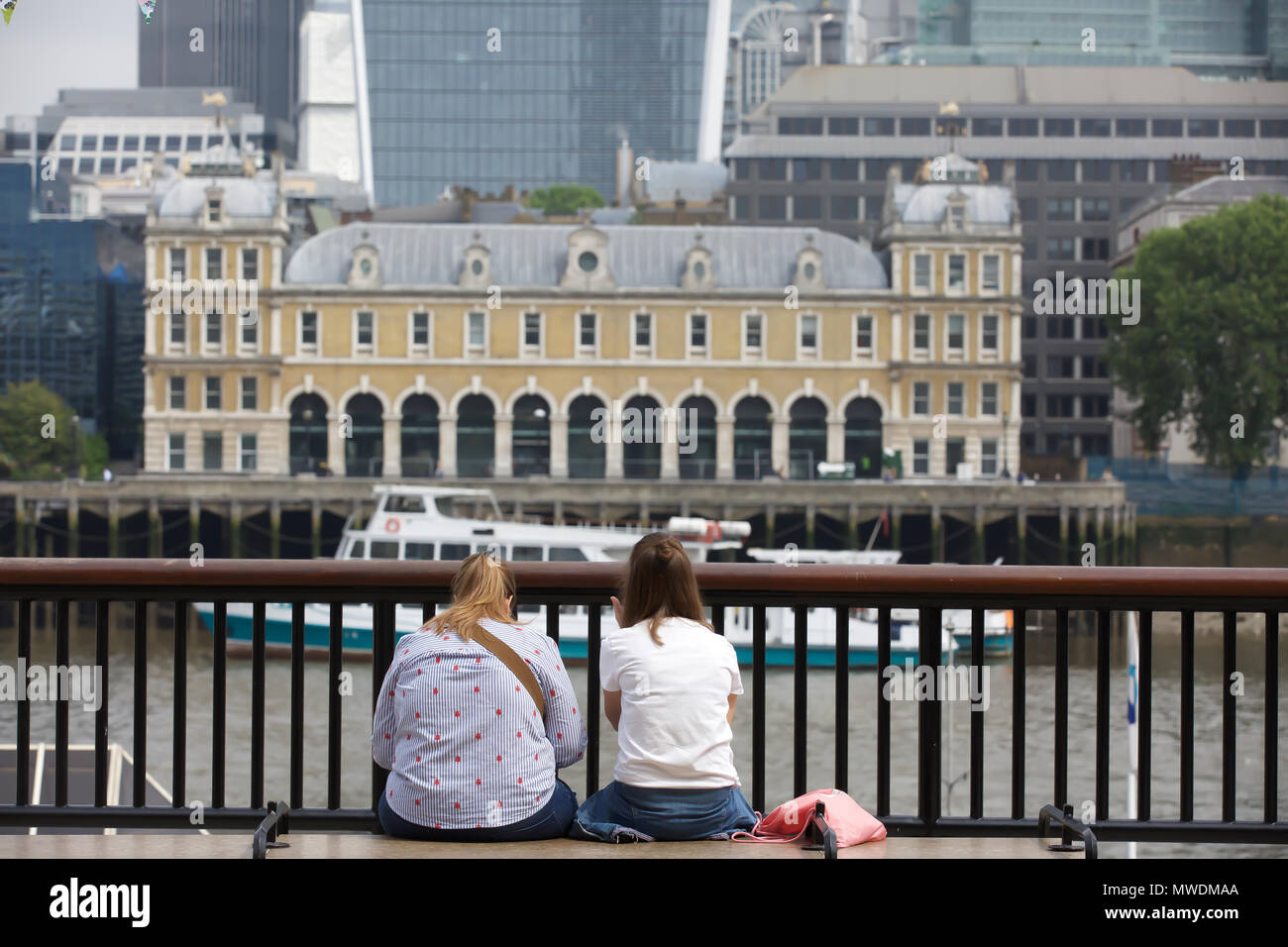 Which starts off london season hires stock photography and images Alamy