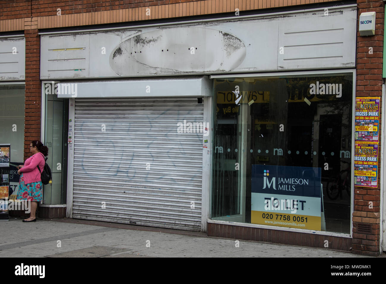 London, UK. 1 June, 2018. After closing 50 stores across the UK earlier in the month, today Mothercare seeks approval to a Company Voluntary Agreement (CVA) where amongst other things it hopes to renegotiate rental agreements. The company requires at least 75% of creditor approval for it move forward with the restructuring proposals. David Rowe/ Alamy Live News. Stock Photo