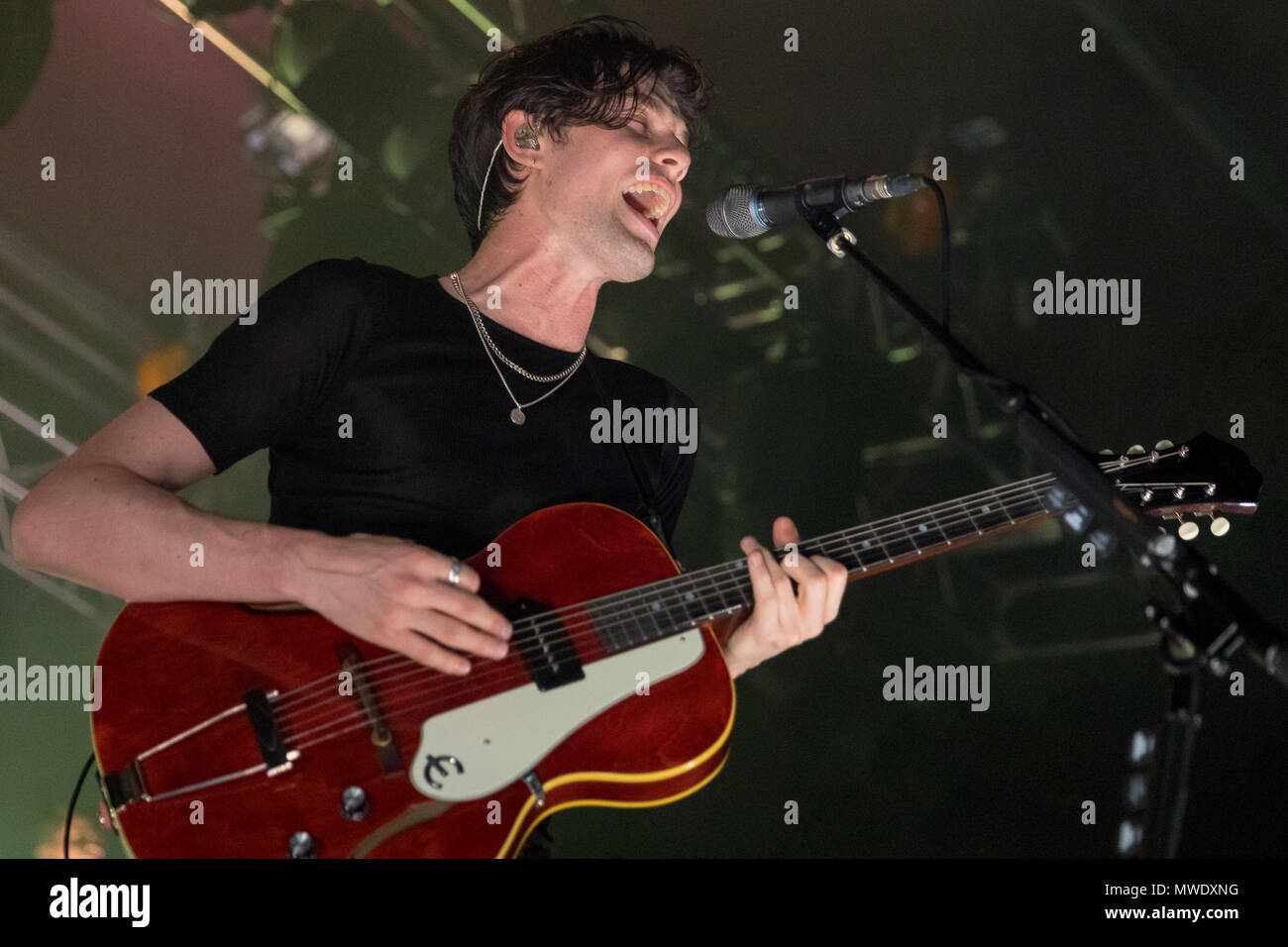 James bay guitar hi-res stock photography and images - Alamy