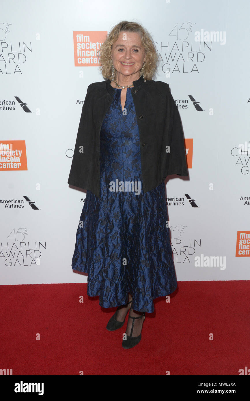 45th Chaplin Award Gala at Alice Tully Hall - Red Carpet Arrivals  Featuring: Sinead Cusack Where: New York, New York, United States When: 30 Apr 2018 Credit: Ivan Nikolov/WENN.com Stock Photo