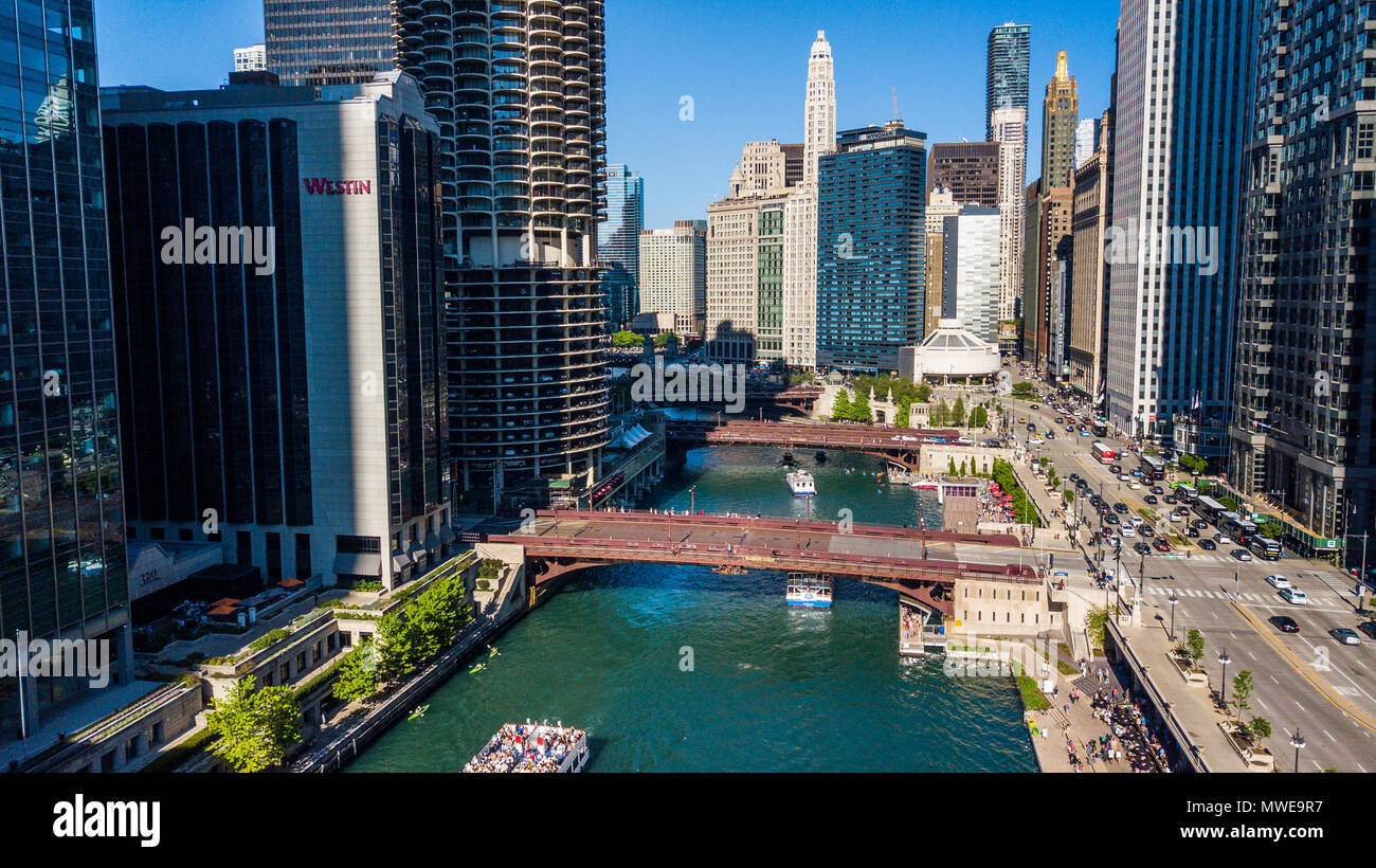 Chicago riverwalk aerial hi-res stock photography and images - Alamy
