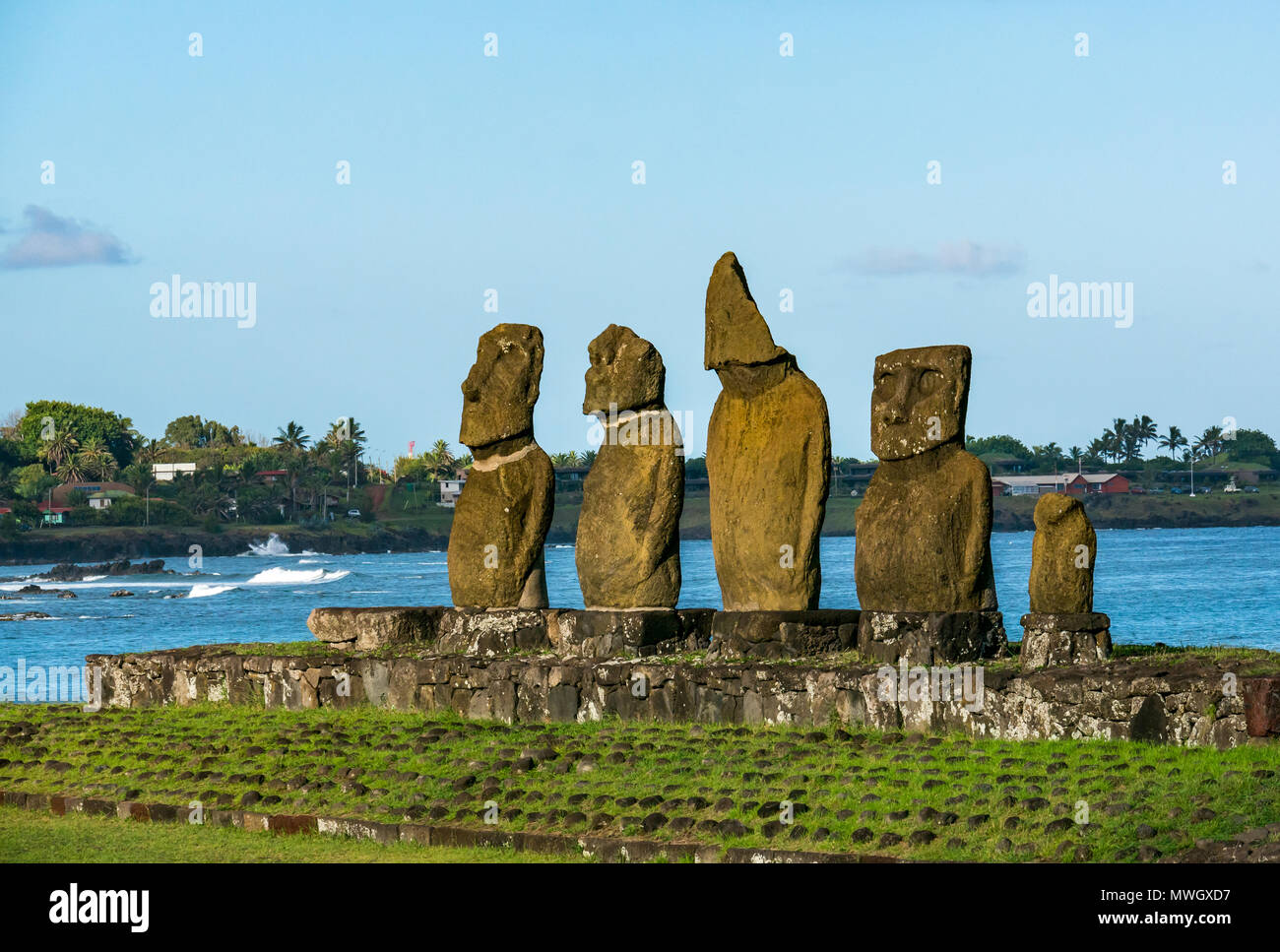 Ahu Vai Ure, Tahai Moai complex, Hanga Roa, Easter Island, Chile Stock Photo