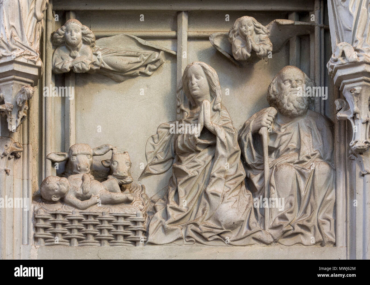 Konstanz, Münster, Sog. 'Schnegg', Treppenturm im Nordquerhaus. Relief Geburt Christi Stock Photo