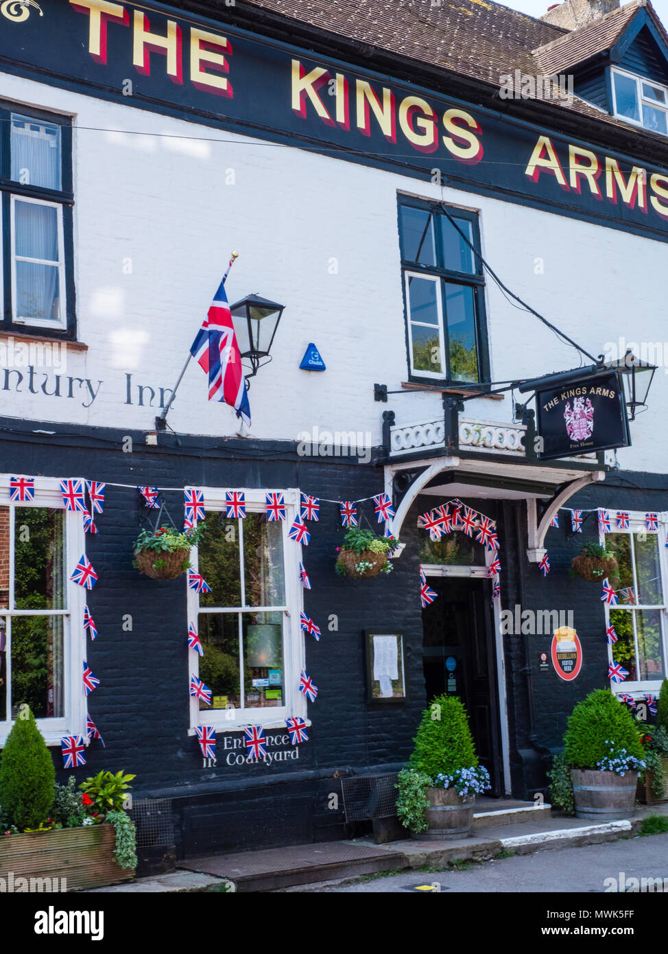 The kings arms cookham hi-res stock photography and images - Alamy