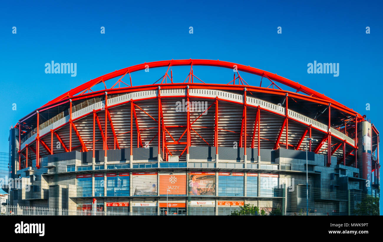 Outdoor panorama of Stadio da Luz, in English Stadium of Light, hosting both Sport Lisbon e Benfica. The stadium was rebuilt in 2003 with a total capacity of 65,127 Stock Photo