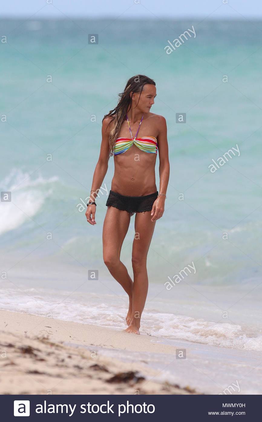 Snapchat Sharni Vinson naked (75 photo), Tits, Paparazzi, Feet, cleavage 2015 Snapchat Sharni Vinson nudes (16 photo), Pussy, Bikini, Twitter, in bikini 2017