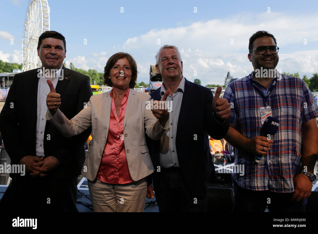 Worms, Germany. 1st June 2018. The Rhineland-Palatinate Minister?President Malu Dreyer (2nd left) and the Lord Mayor of Worms, Michael Kissel (2nd right), officially open the Rheinland-Pfalz-Tag 2018. Around 300.000 visitors are expected in the 34. Edition of the Rheinland-Pfalz-Tag (Rhineland-Palatinate Day) in Worms. The Rheinland-Pfalz-Tag is a annual event that showcases the German state of Rhineland-Palatinate. Credit: PACIFIC PRESS/Alamy Live News Stock Photo