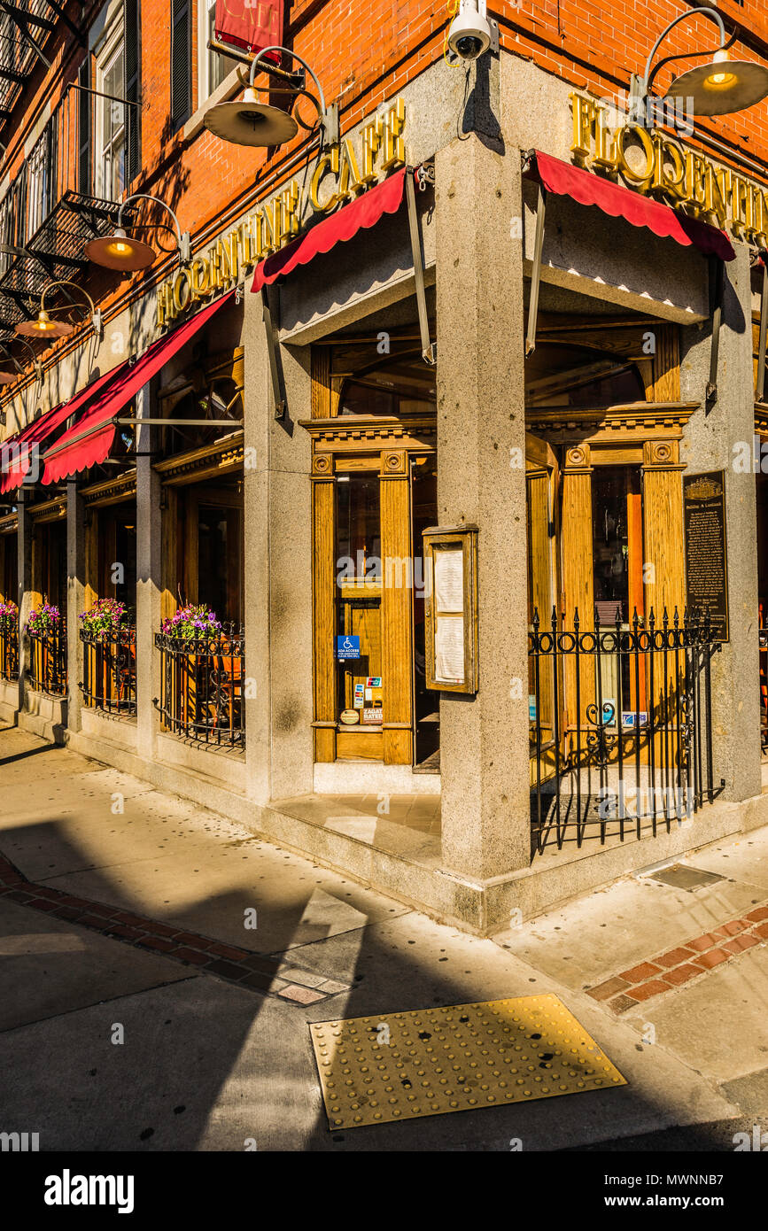 Florentine cafe hires stock photography and images Alamy