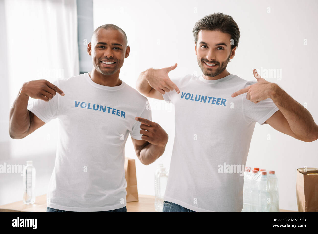 Volunteering signs symbols hi-res stock photography and images - Alamy