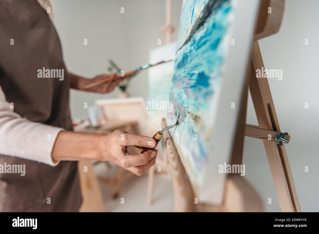 Artist with art tools hi-res stock photography and images - Alamy