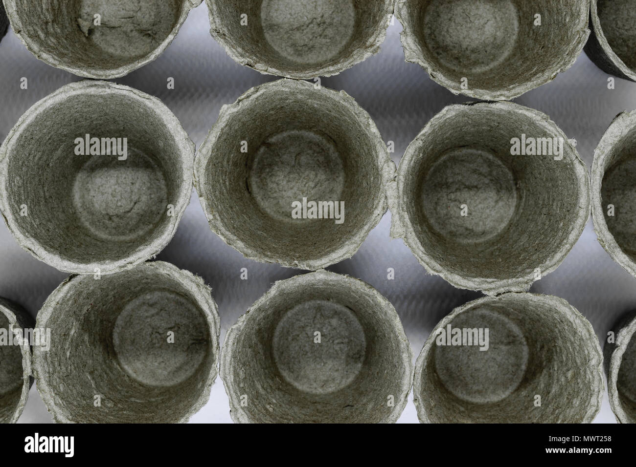 Seeding material hi-res stock photography and images - Alamy