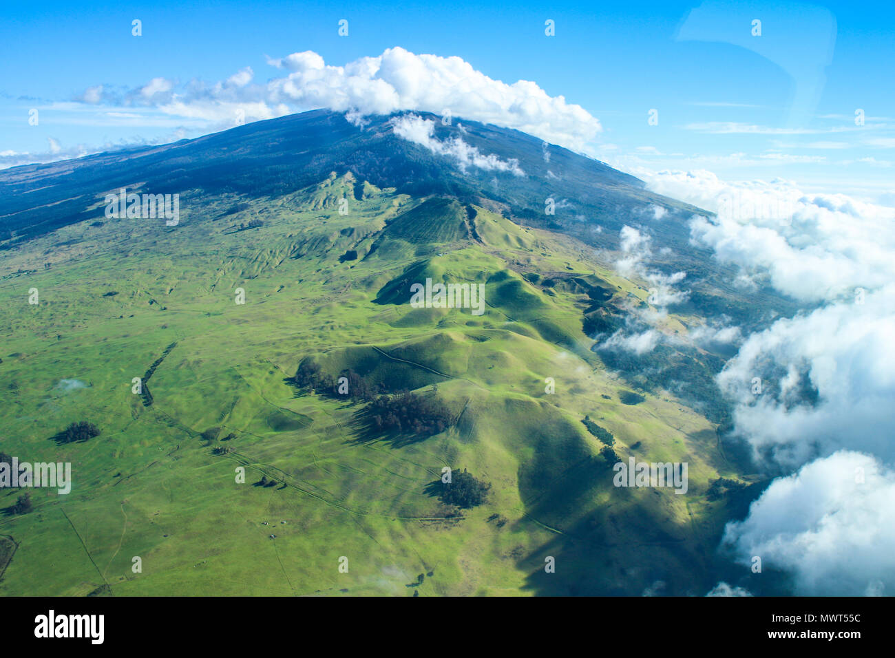 Mauna loa aerial hawaii hires stock photography and images Alamy