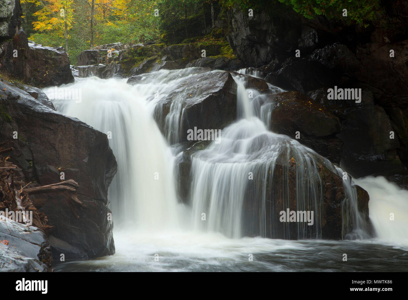 Sturgeon river waterfall hires stock photography and images Alamy