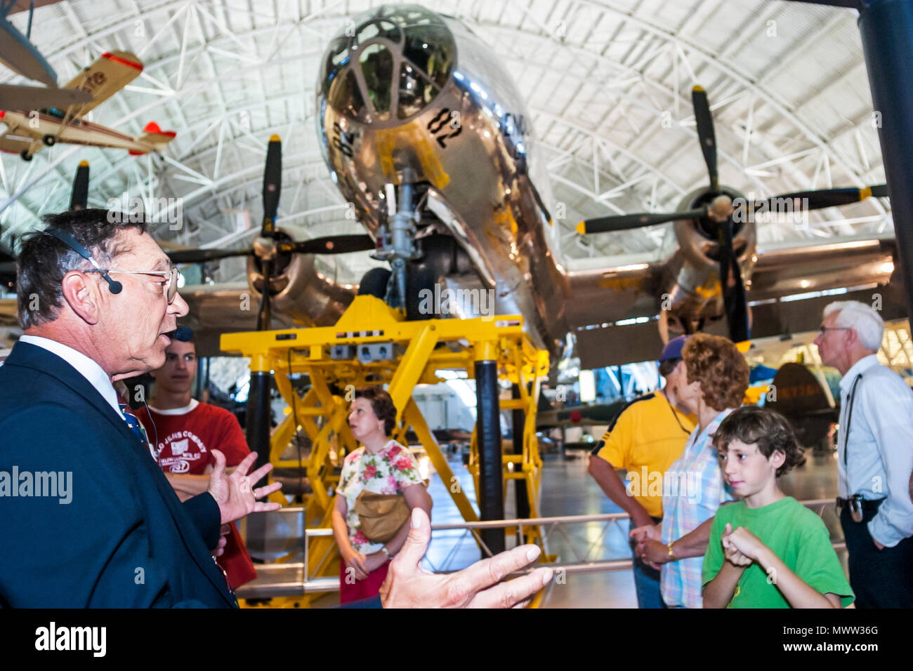 Virginia Chantilly,Air Space Museum,history,collections,exhibit exhibition collection,promote