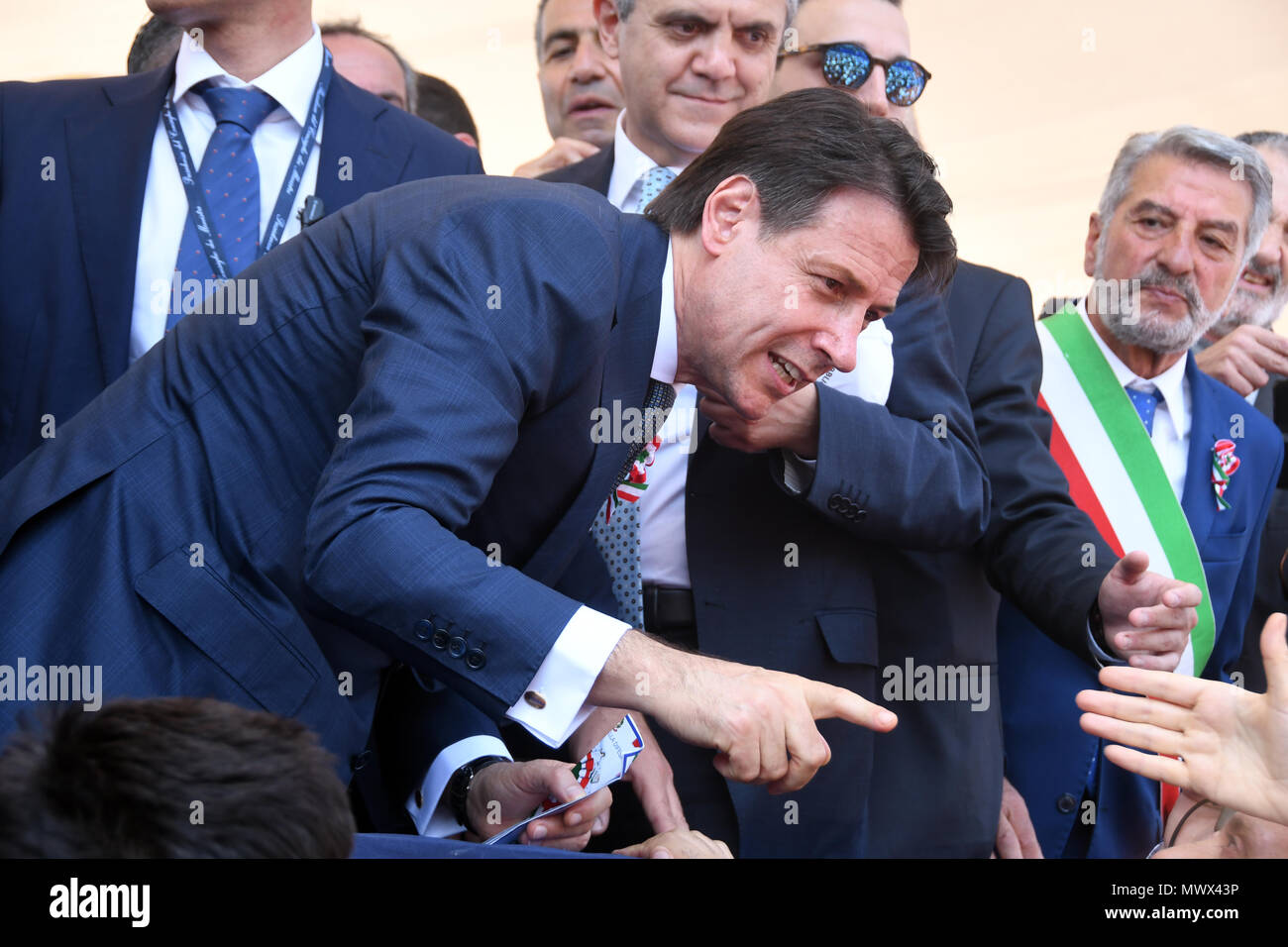 Rome, Italy. 2nd June 2018. Italian Republic Holiday tribune authority Giuseppe Conte Prime Minister Credit: Giuseppe Andidero/Alamy Live News Stock Photo