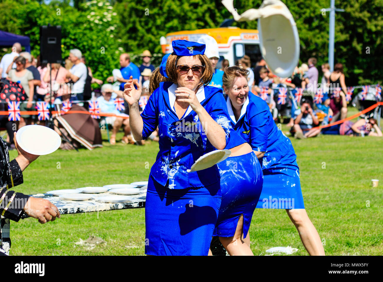 Pie fight hires stock photography and images Alamy