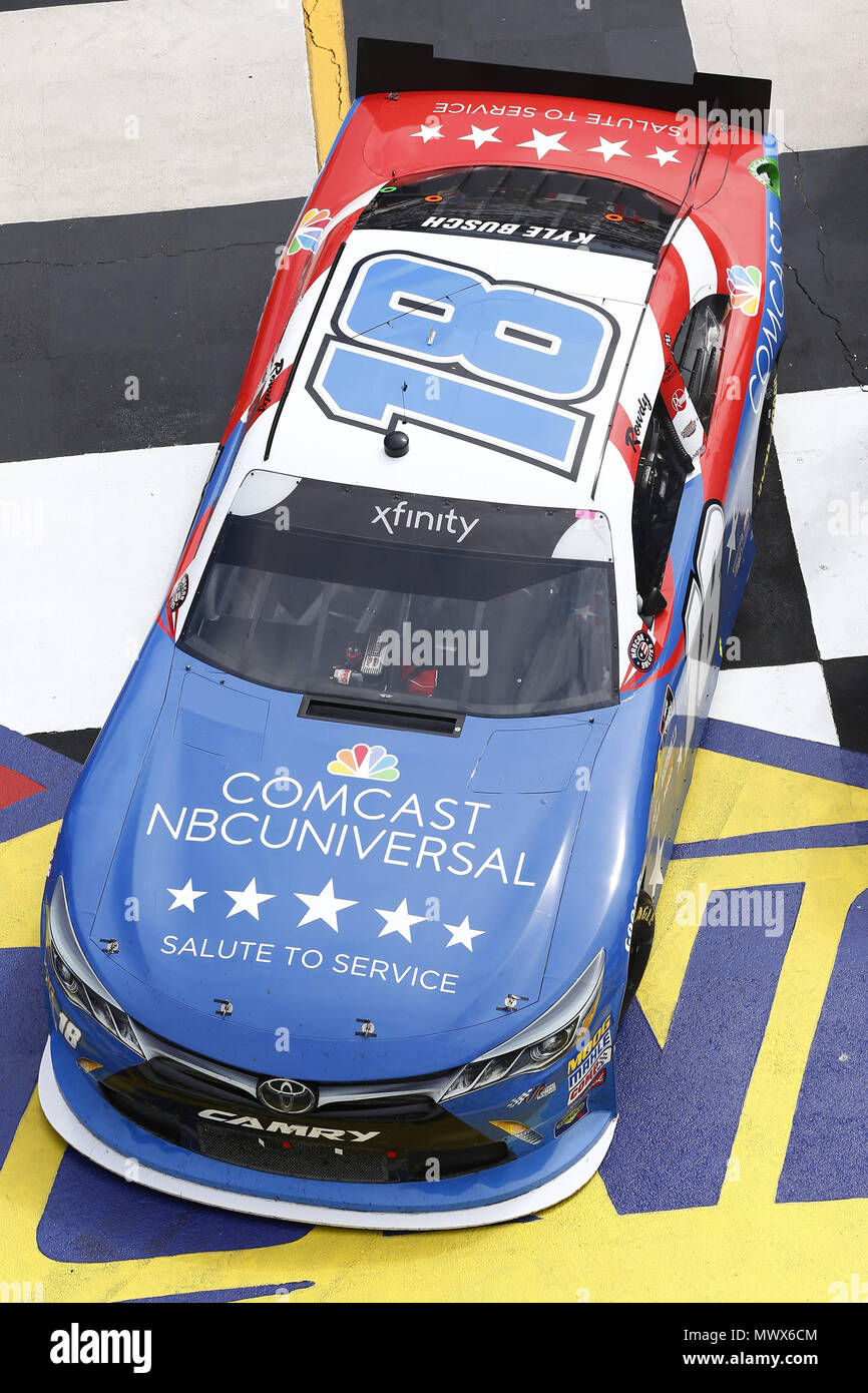 Long Pond, Pennsylvania, USA. 2nd June, 2018. Kyle Busch (18) wins the Pocono Green 250 at Pocono Raceway in Long Pond, Pennsylvania. Credit: Chris Owens Asp Inc/ASP/ZUMA Wire/Alamy Live News Stock Photo