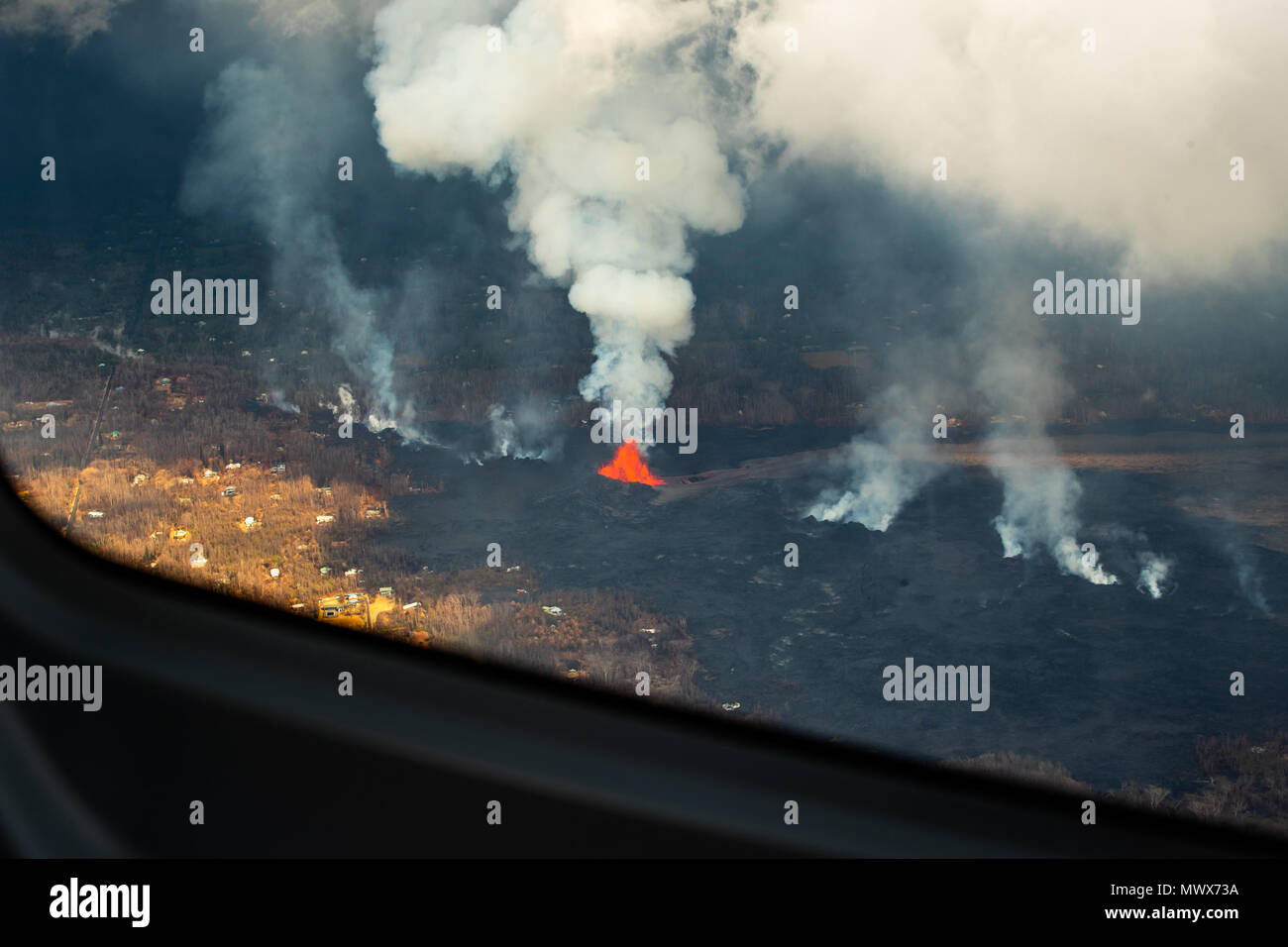 Pahoa, HI, USA. 2nd June, 2018. Fissure 8 photographed during eruption of Hawaii's Kilauea