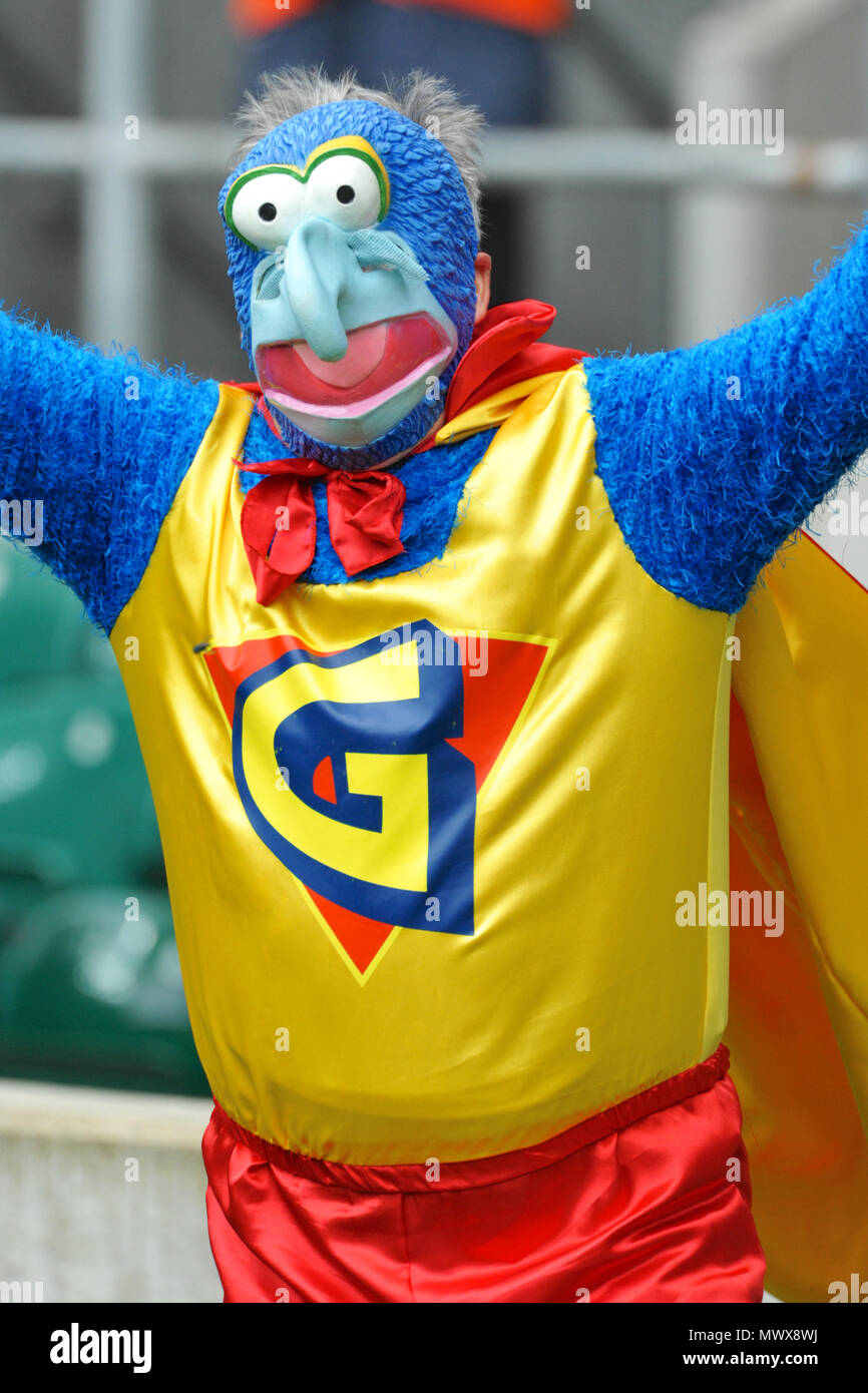 London, UK. 2nd Jun, 2018. A rugby fan dressed in a Great Gonzo costume (a  character from the Muppet Show) at the penultimate stage of the HSBC World  Rugby Sevens Series at