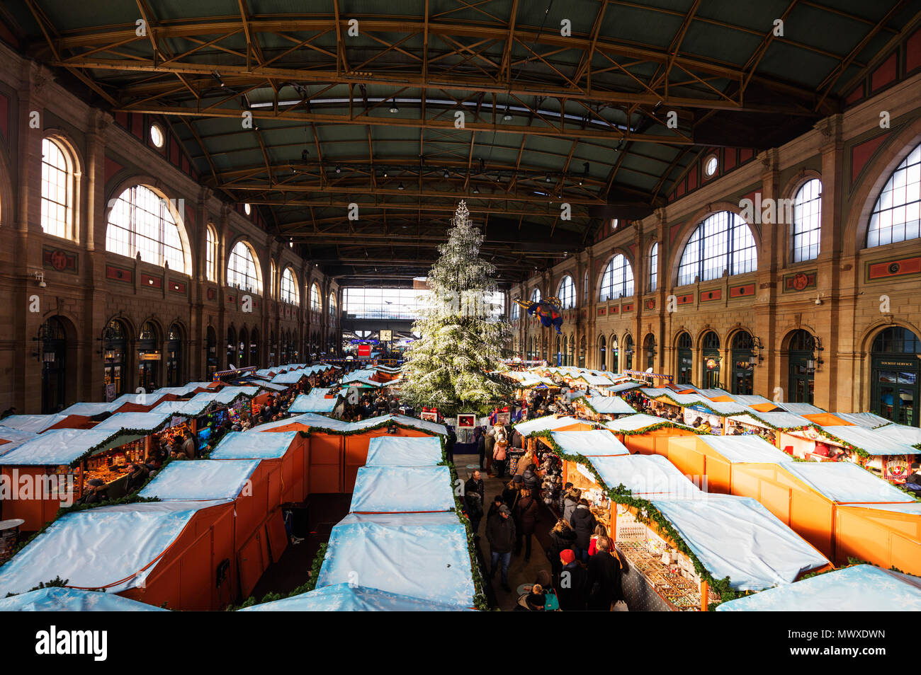 Zurich train station hires stock photography and images Alamy