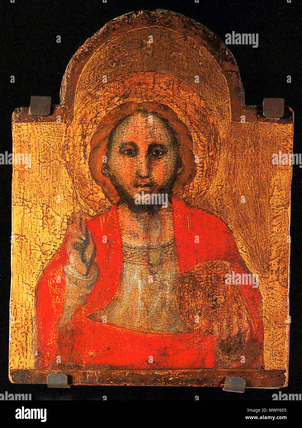 . Italiano: Cristo benedicente, tempera su tavola della seconda metà del XIV secolo attribuita alla scuola bolognese . 14th century. Scuola Bolognese 147 Cristo benedicente, scuola bolognese Stock Photo