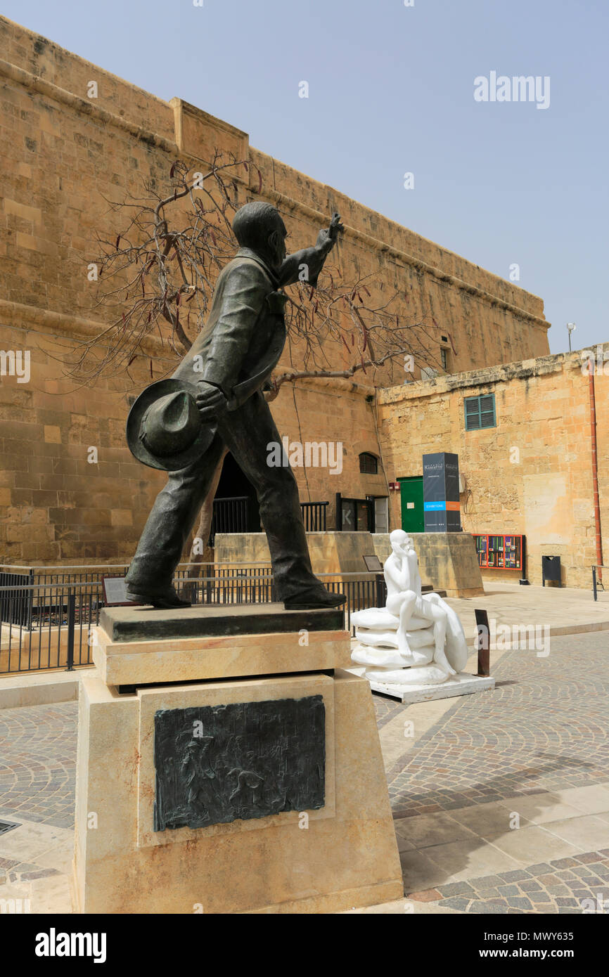 Statues in merchants street hires stock photography and images Alamy