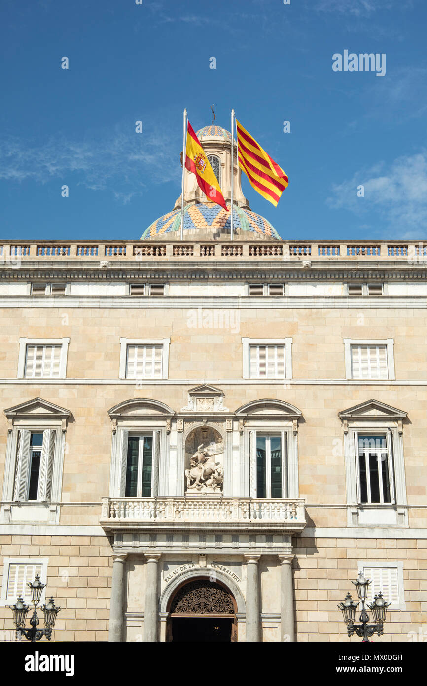 Detail of facade of Autonomous Goverment of Catalonia at Saint James ...