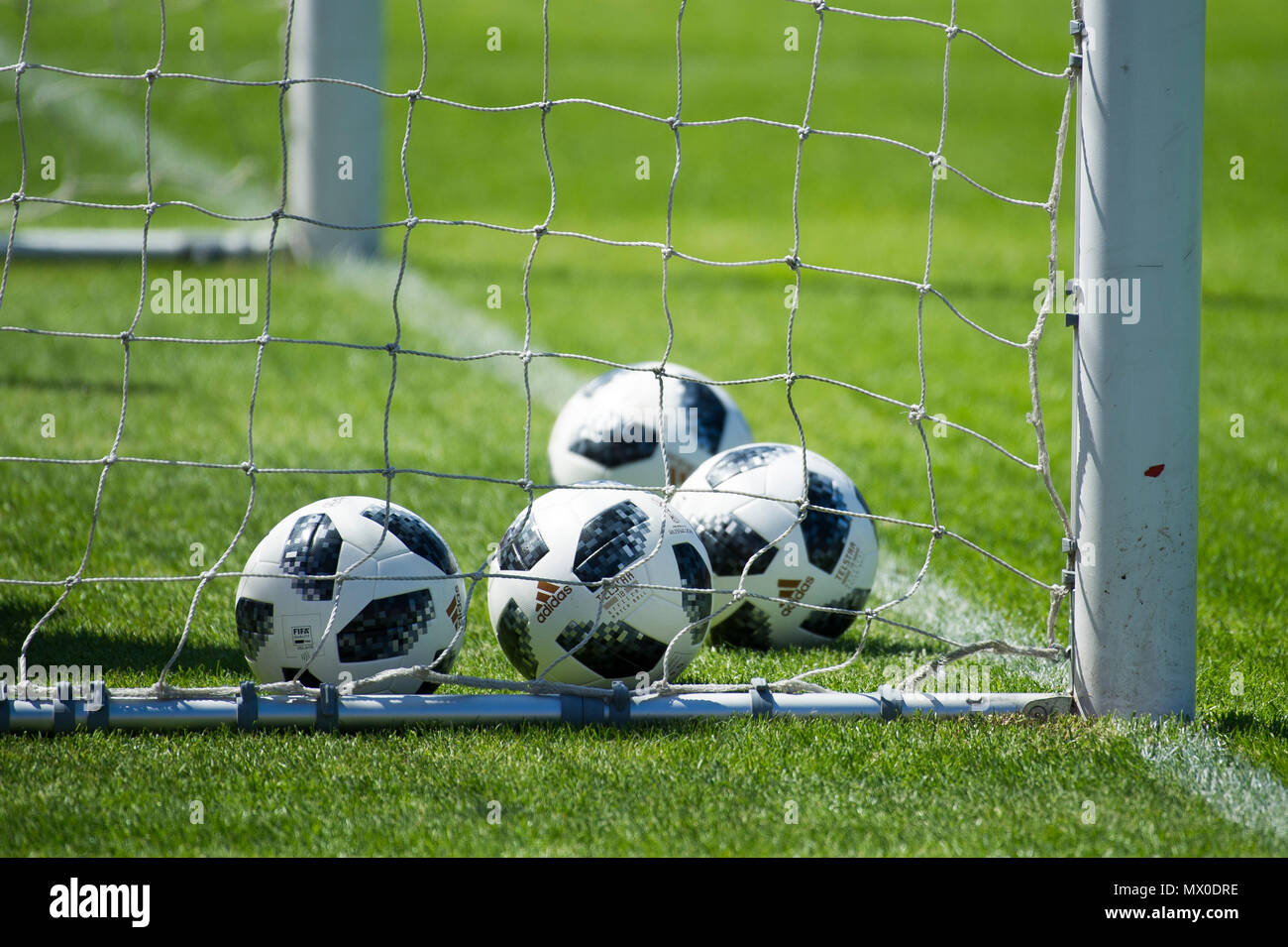 Adidas Telstar 18 is the official match ball of the 2018 FIFA World Cup in  Russia May 23rd 2018 © Wojciech Strozyk / Alamy Stock Photo Stock Photo -  Alamy