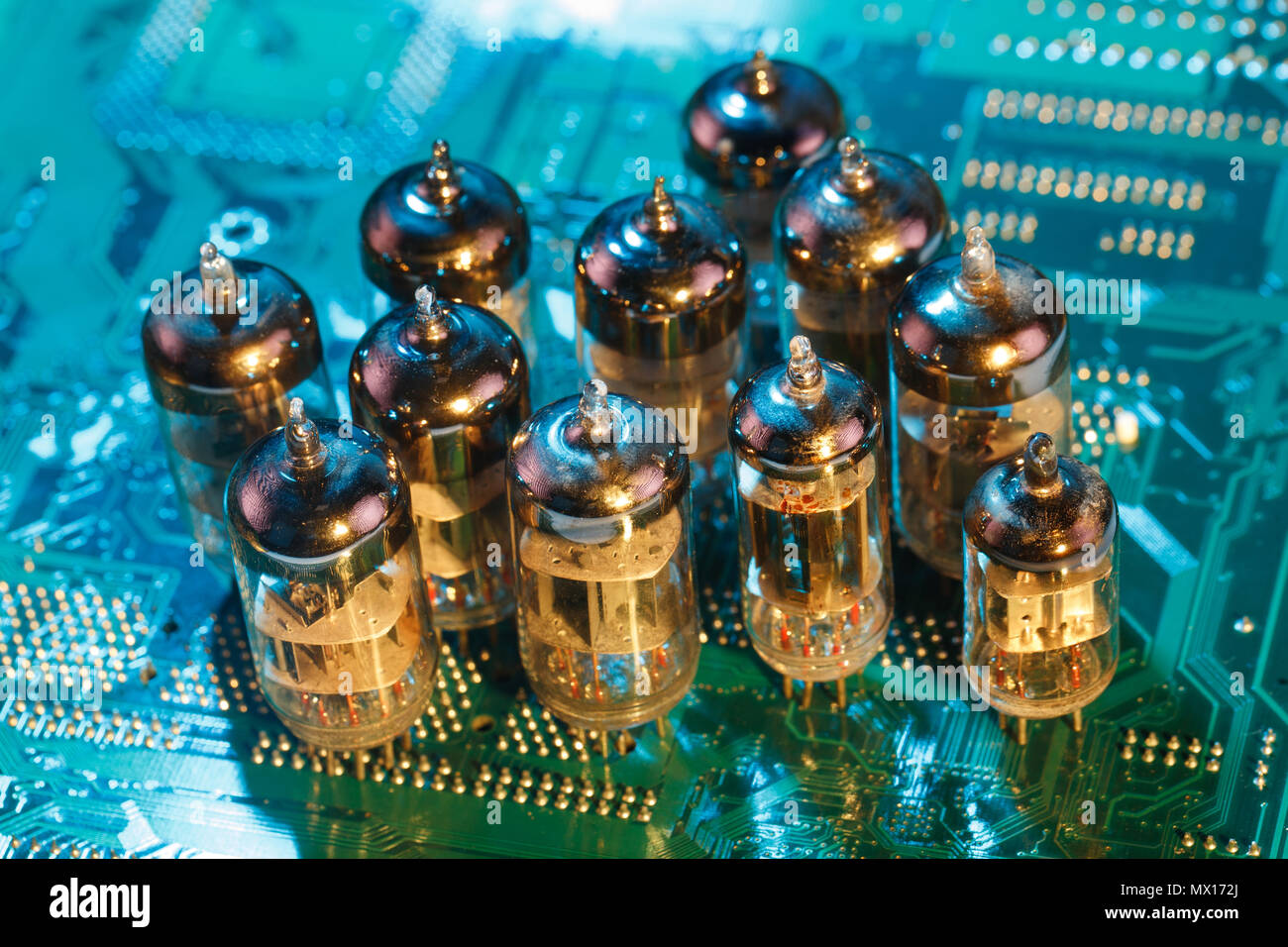 Vacuum Tube Transistor High Resolution Stock Photography and Images Alamy