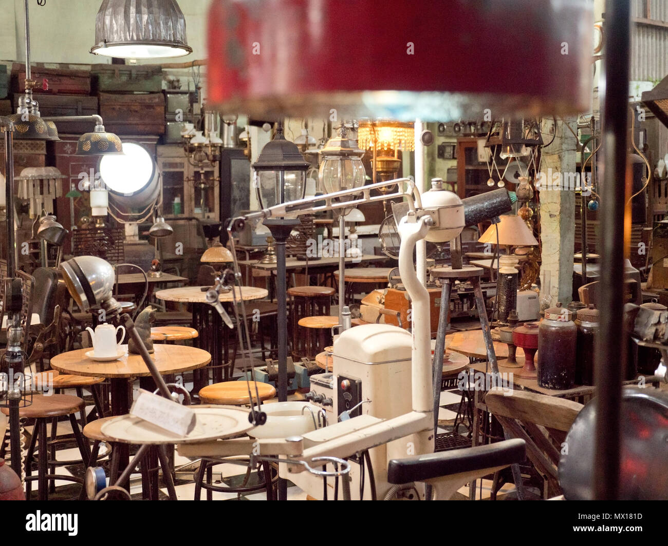 Vintage lamp store online