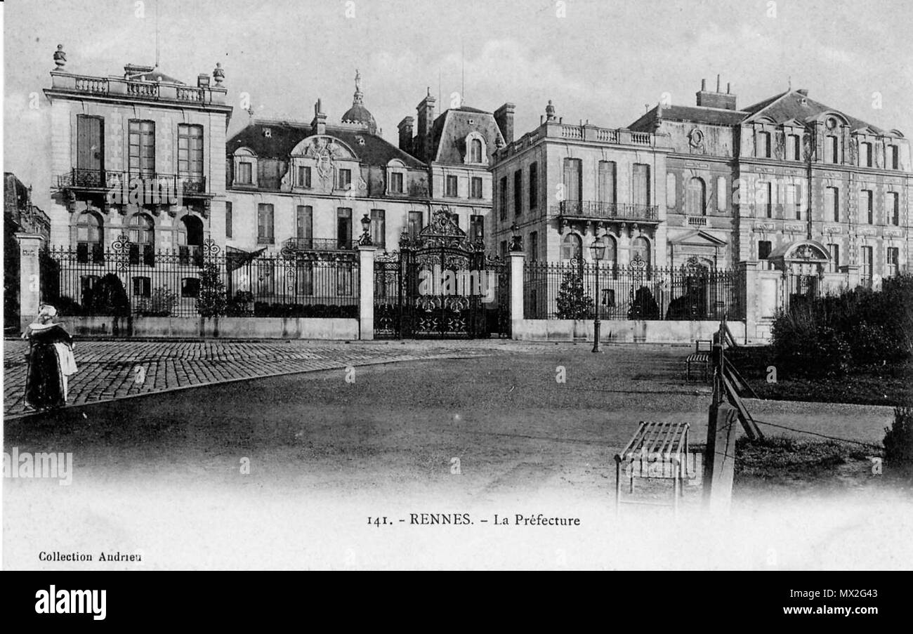 3 100Fi24 Ancienne préfecture Rennes Stock Photo - Alamy
