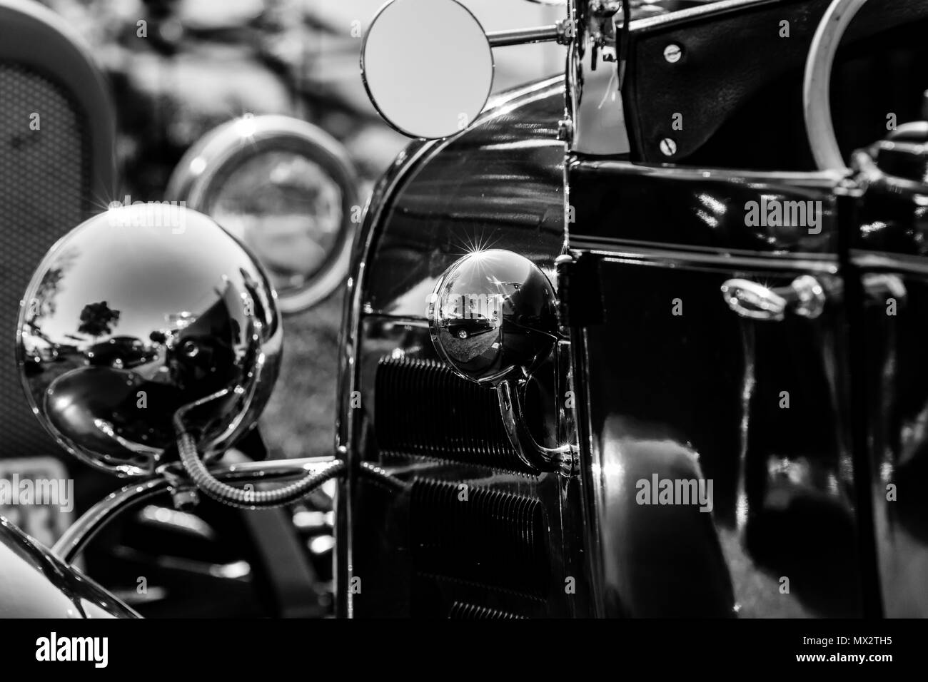 Valuable antique hires stock photography and images Alamy