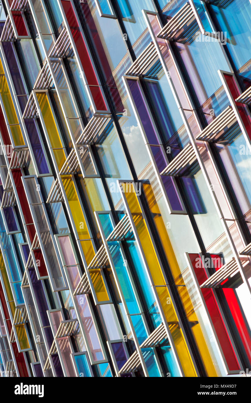 Colorfull glass facade of the Park Plaza Westminster Bridge Hotel.  Architect: BUJ Architects and Uri Blumenthal Architects & Town Planners Stock Photo