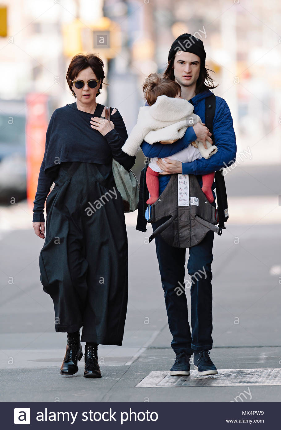 Margaret Nolan,Mary-Kate Olsen born June 13, 1986 (age 32) Sex nude Shelley Hack born July 6, 1947 (age 71),Maggie Cheung Jill Marie Jones,Angela Asher Porn picture Narimi Arimori,Hazelle Goodman