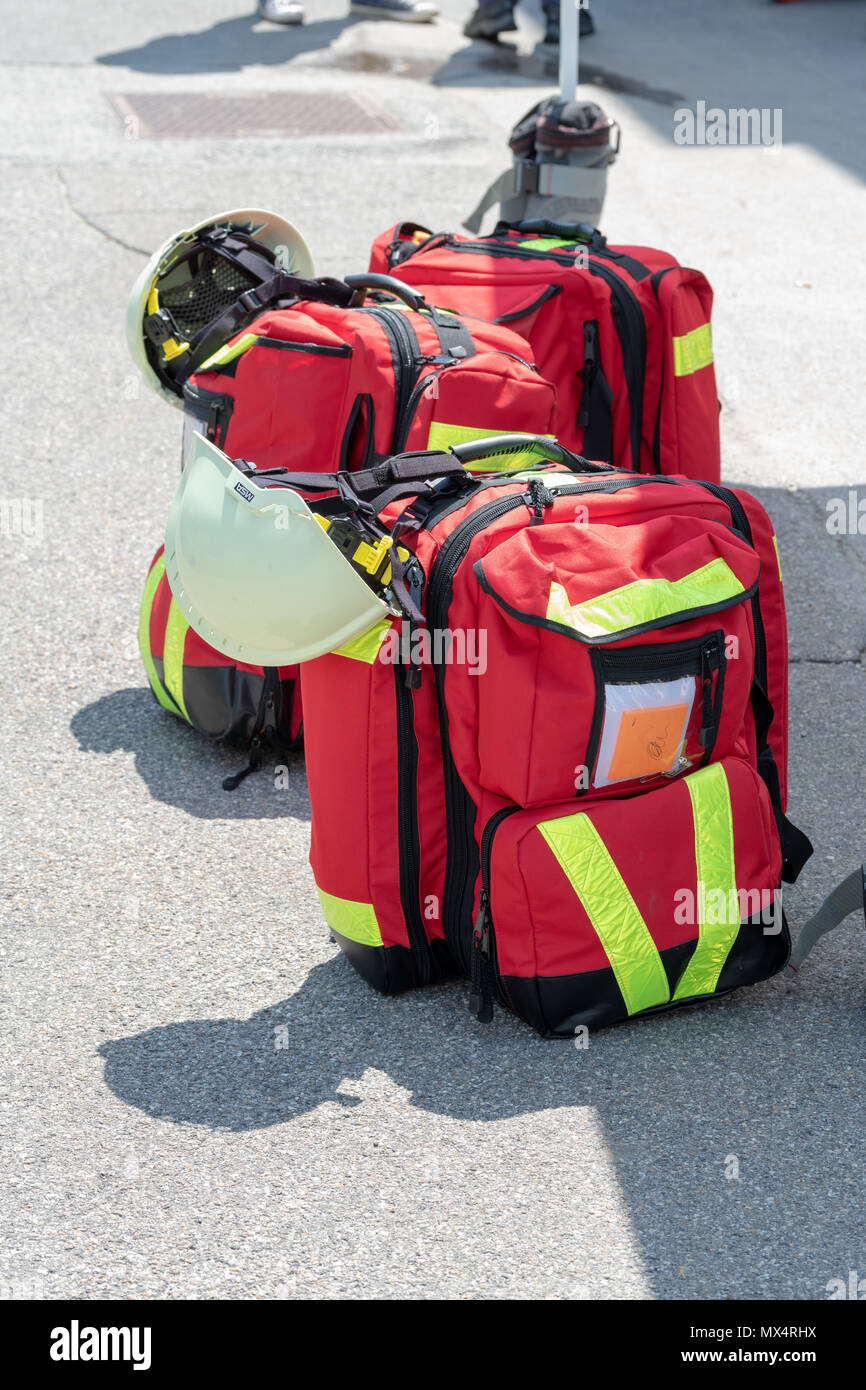 Paramedics rescue gear and first aid backpack on strechers, emergency services, ambulance equipment, medical aid Stock Photo
