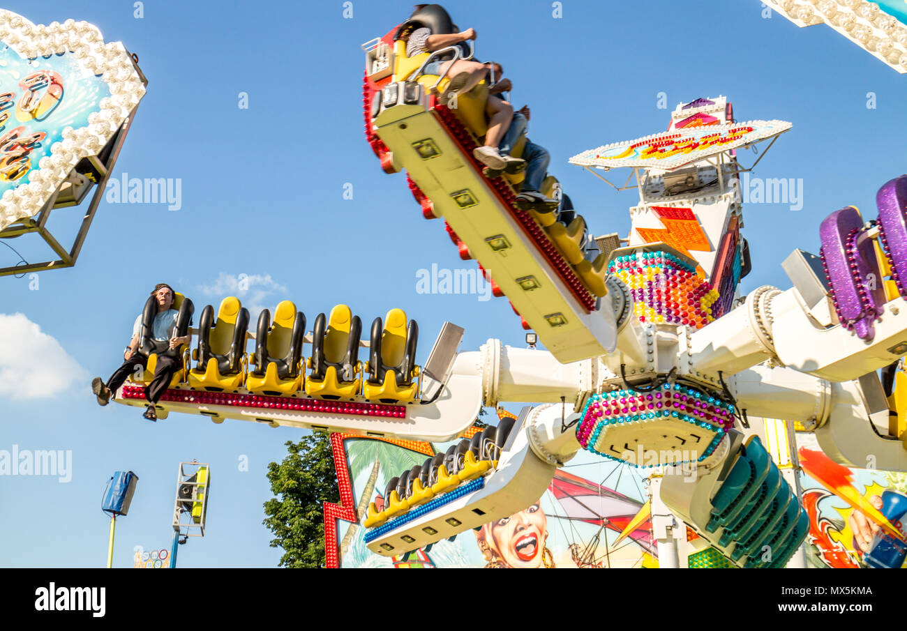 Vienna Austria May.26 2018, Speed wave an Top-Scan style carousel against  sky Stock Photo - Alamy