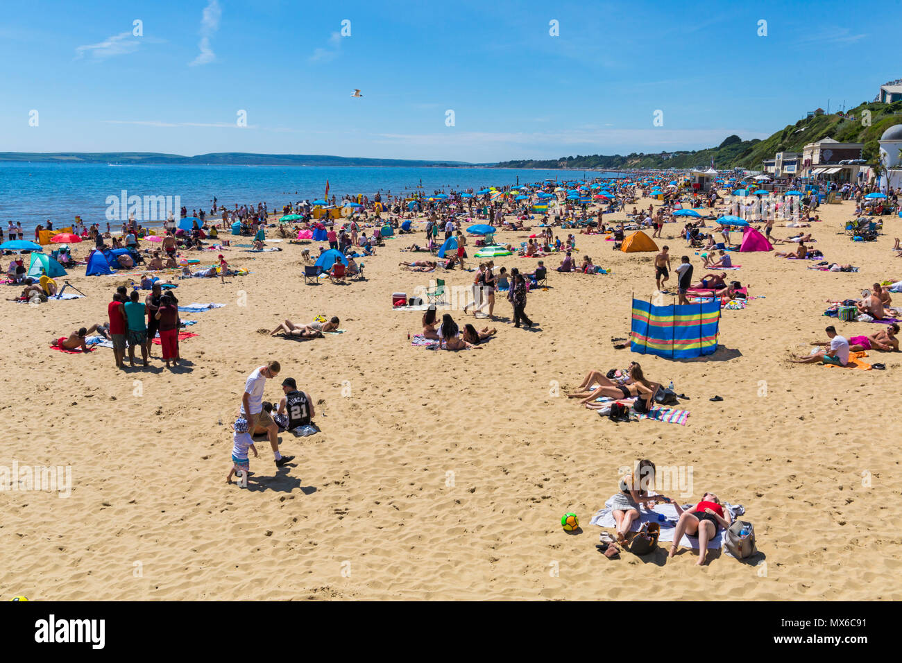 Bournemouth, Dorset, UK. 8rd June 8. UK weather: beaches are