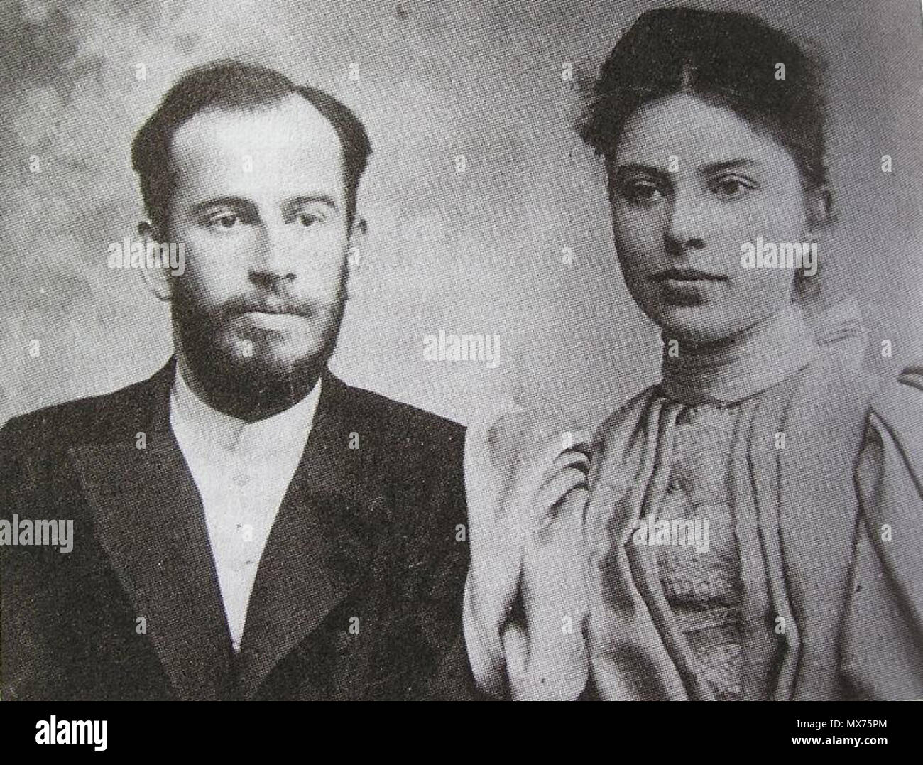 . English: Lev Lvovich Tolstoy and his wife Dora Westerlund . 1896. Unknown 370 Lev Lvovich Tolstoy and his wife Stock Photo