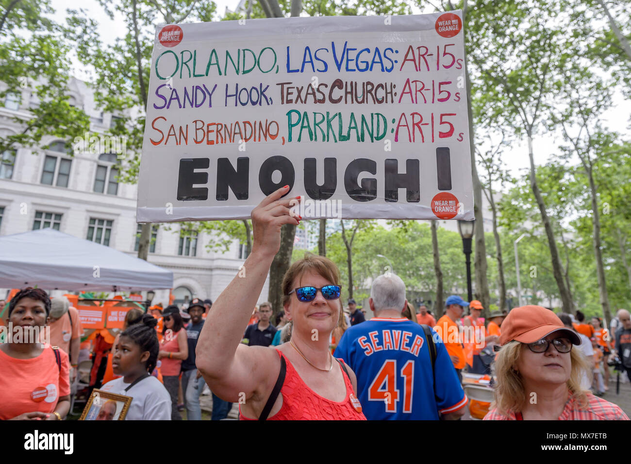 New York, United States. 02nd June, 2018. Youth Over Guns, a gun violence prevention organization in New York City, led a march from the Korean War Veterans Plaza and marched across the Brooklyn Bridge to Foley Square on June 2, 2018, to call for youth empowerment and investment in urban communities to end gun violence. The students with the organization were joined by a broad coalition of local gun violence prevention organizations, gun violence survivors, advocates, community leaders to call for an end to daily gun violence. Credit: Erik McGregor/Pacific Press/Alamy Live News Stock Photo