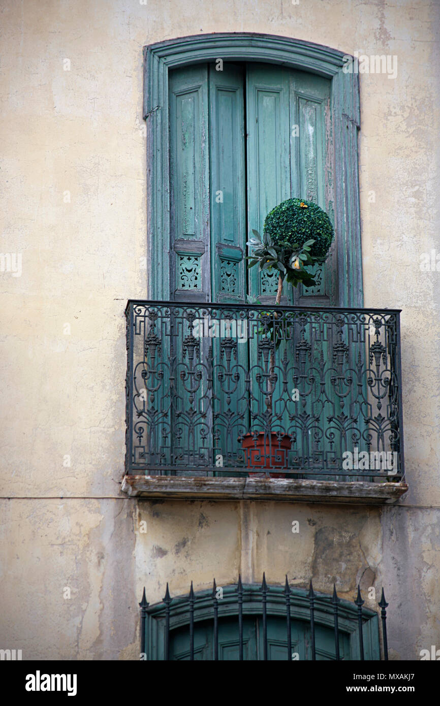 Traditional shutters and balcony, Rue de la Démocratie, Port d’Avall, Collioure, Pyrénées-Orientales, Occitanie, France Stock Photo