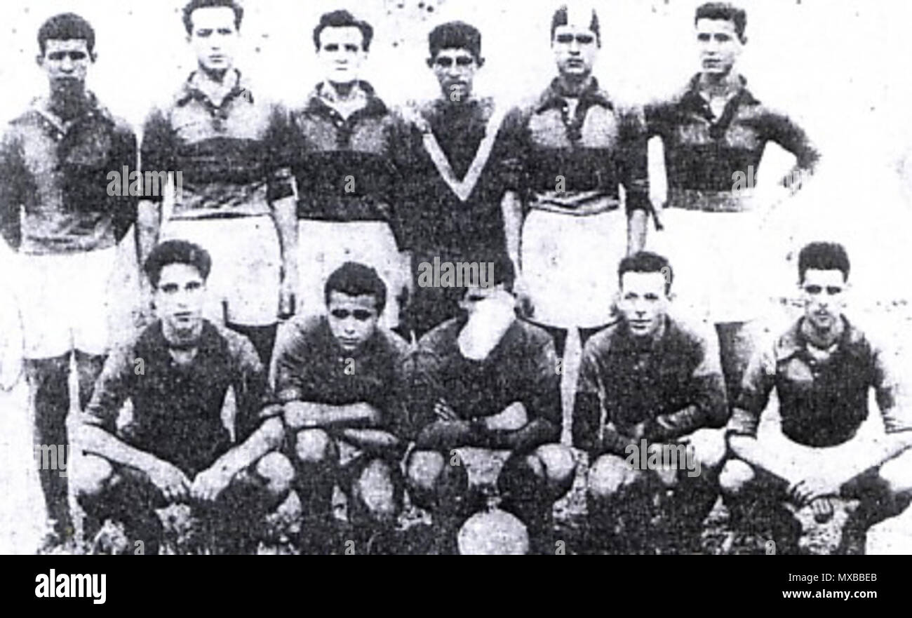 . Français Equipe de la Jeunesse sportive de Kabylie lors de la