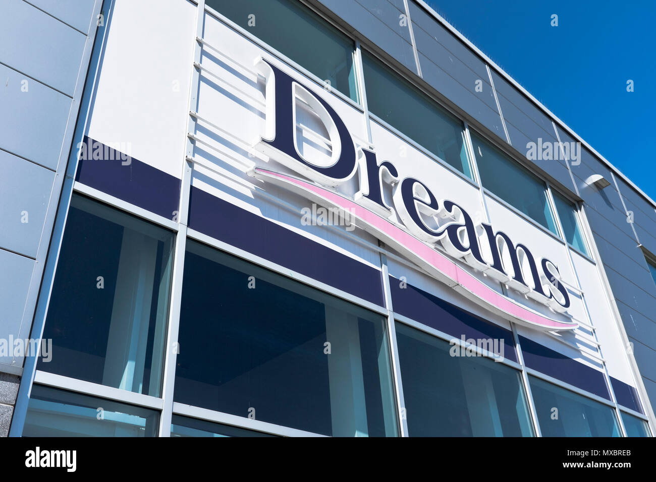dh Dreams store SHOPS UK Aberdeen Shop Union Square bed shops front